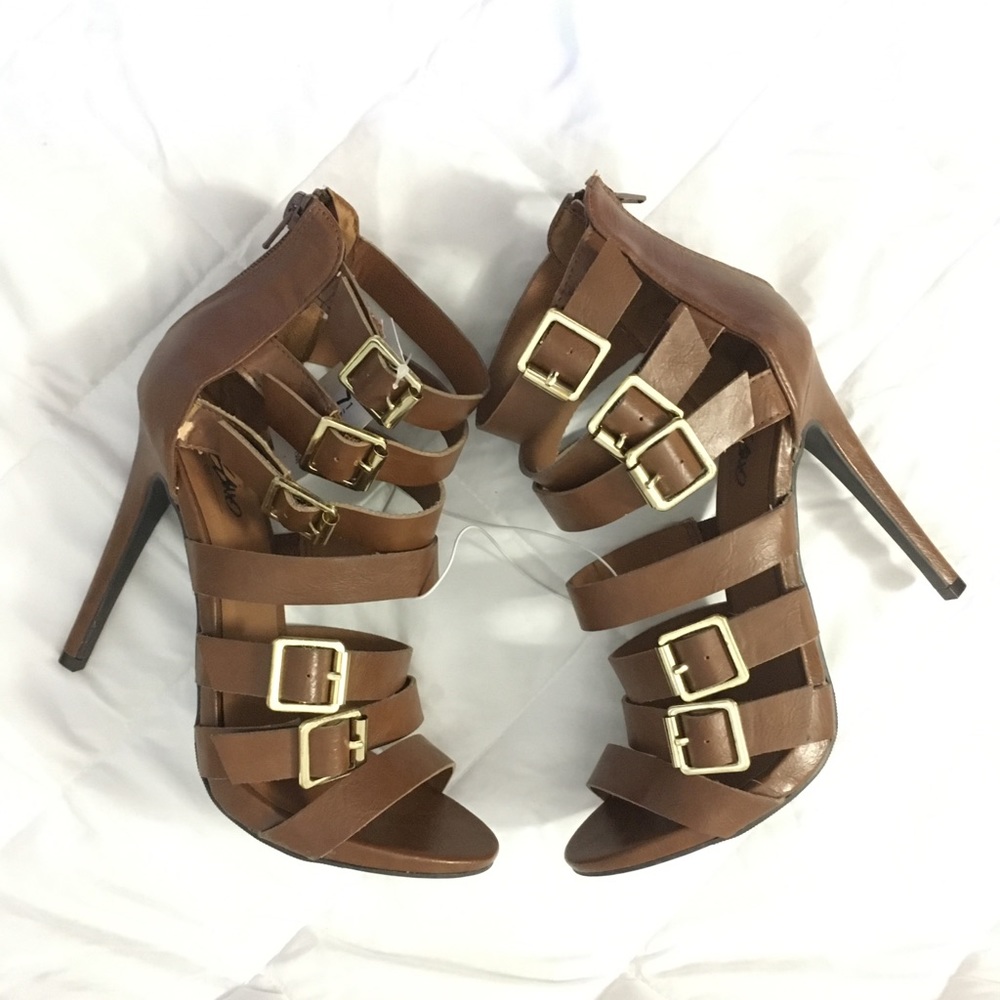 Mossimo “Sapphire” Heels Cognac Buckles Zipper